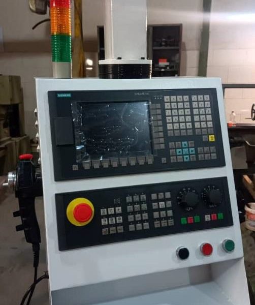 تبدیل تراش منوال به CNC تراش ریل تخت DEMOOR آلمان با SINUMERIK 808D ADVANCED تبدیل تراش منوال به CNC تراش ریل تخت DEMOOR آلمان با SINUMERIK 808D ADVANCED